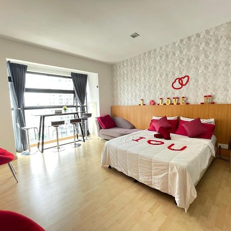 Private Jacuzzi Staycation At Kl City 152 Kuala Lumpur Bagian luar foto