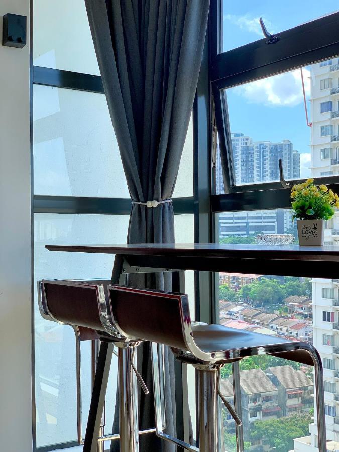 Private Jacuzzi Staycation At Kl City 152 Kuala Lumpur Bagian luar foto