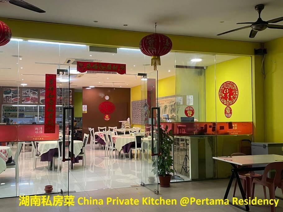 Private Jacuzzi Staycation At Kl City 152 Kuala Lumpur Bagian luar foto
