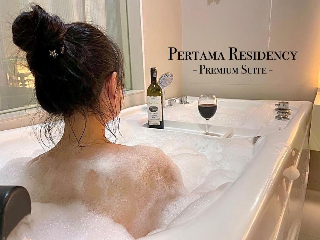 Private Jacuzzi Staycation At Kl City 152 Kuala Lumpur Bagian luar foto