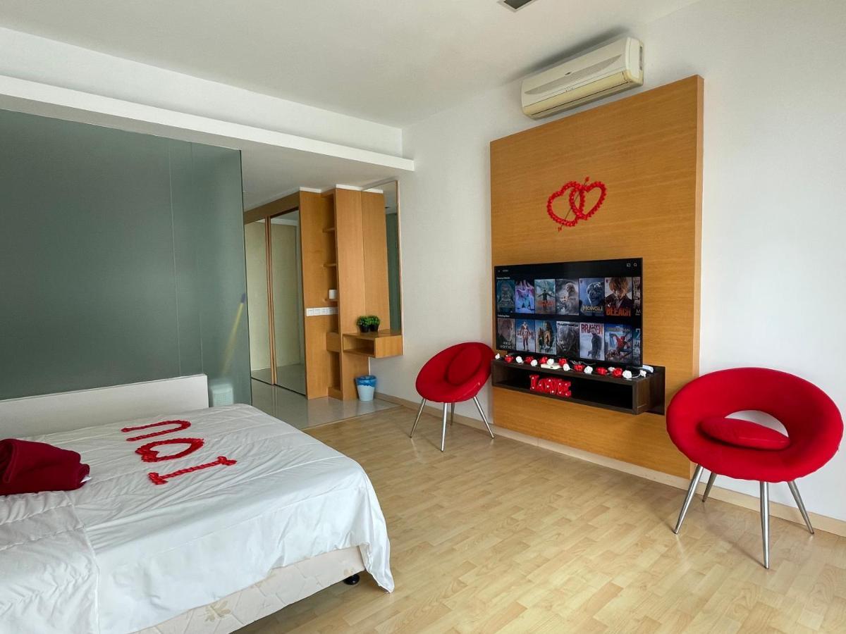 Private Jacuzzi Staycation At Kl City 152 Kuala Lumpur Bagian luar foto